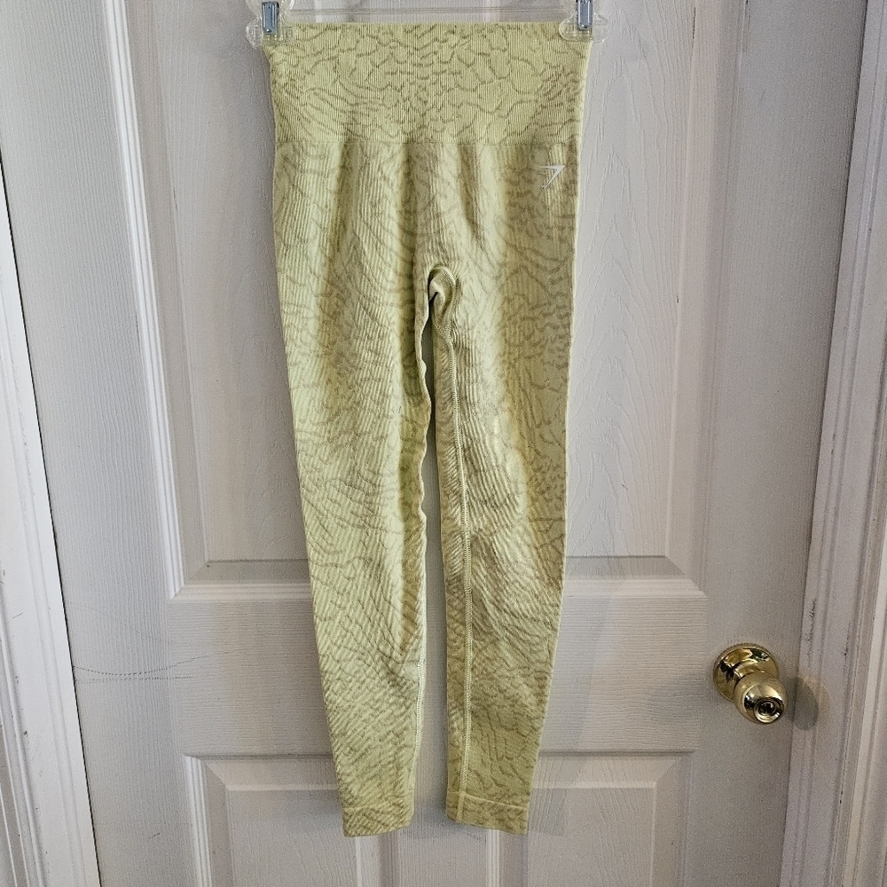 Gymshark Adapt Seamless Leggings Size Small Firefly Yellow